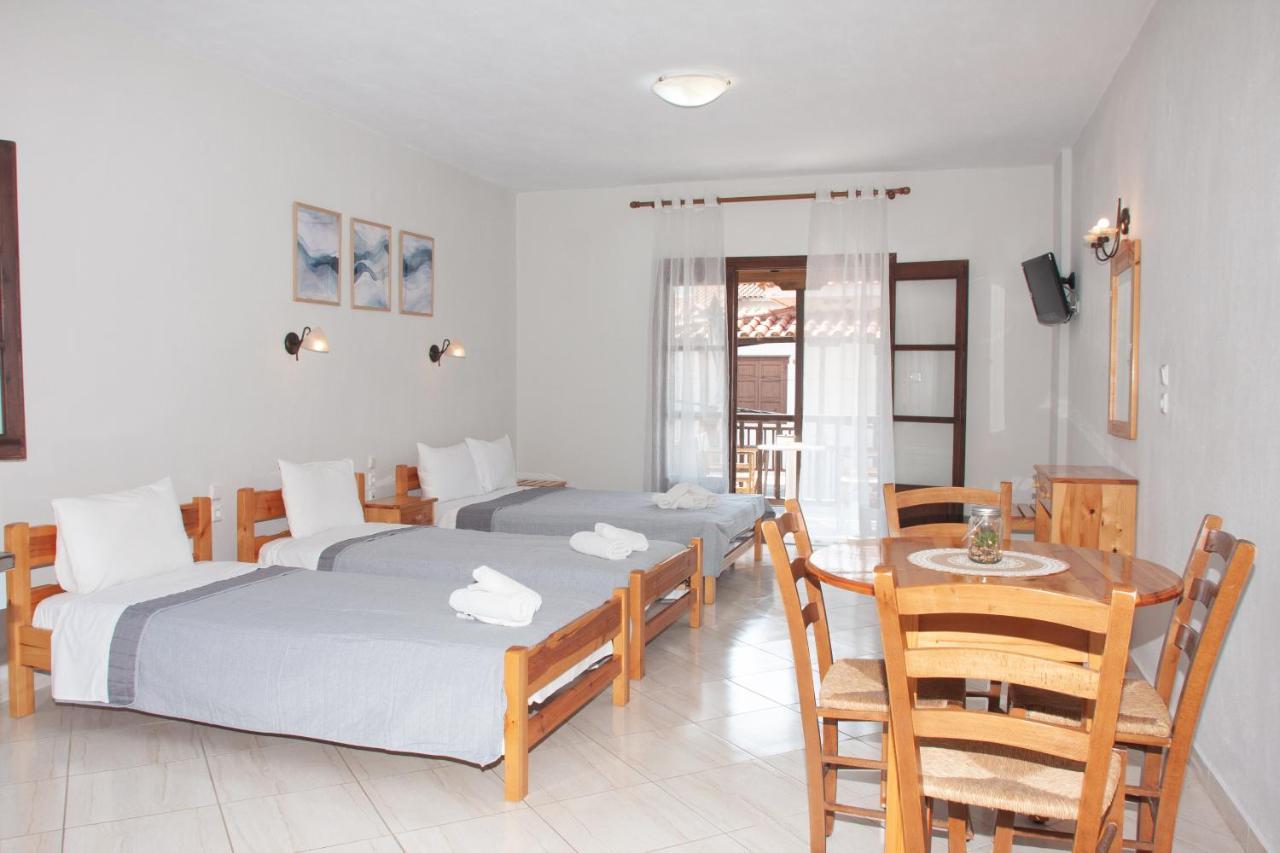 Apartment Aris Junior Skopelos